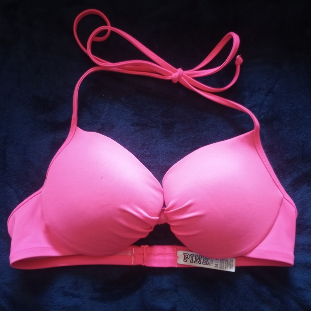 PINK Victoria's Secret Pink T-Shirt Bra with Underwire